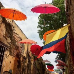 Värikäs Cartagena eli Instagramiin sopiva kolumbialainen turistikaupunki